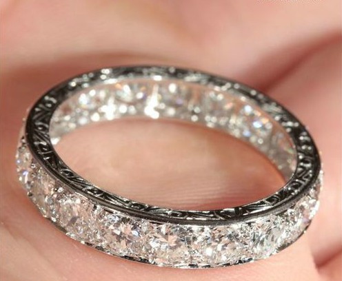 This is a 1940's vintage French ring. OH EM GEE. At a cooooool $12k. Can you IMAGINE how this would look in the sun!!!
